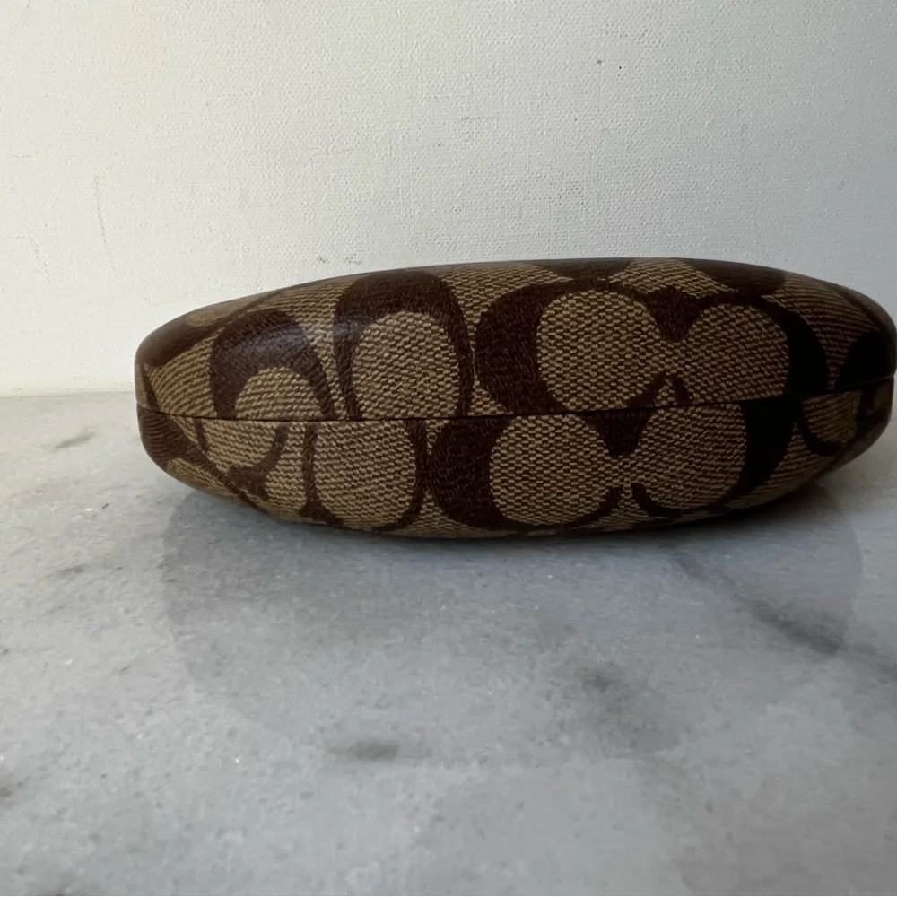 Coach stylish brown